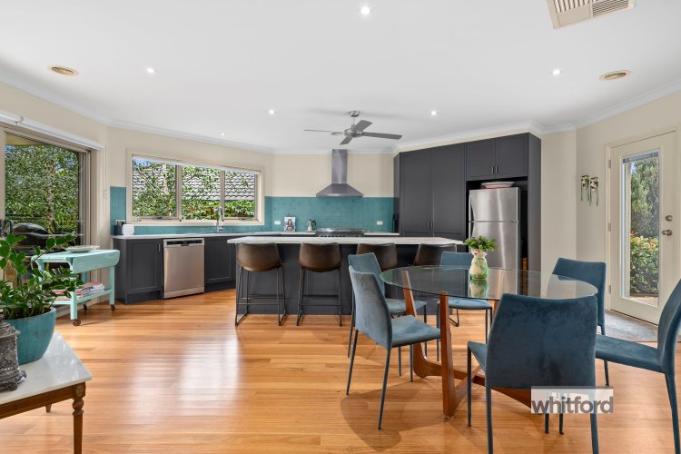 11-12 Oakview Court, Highton