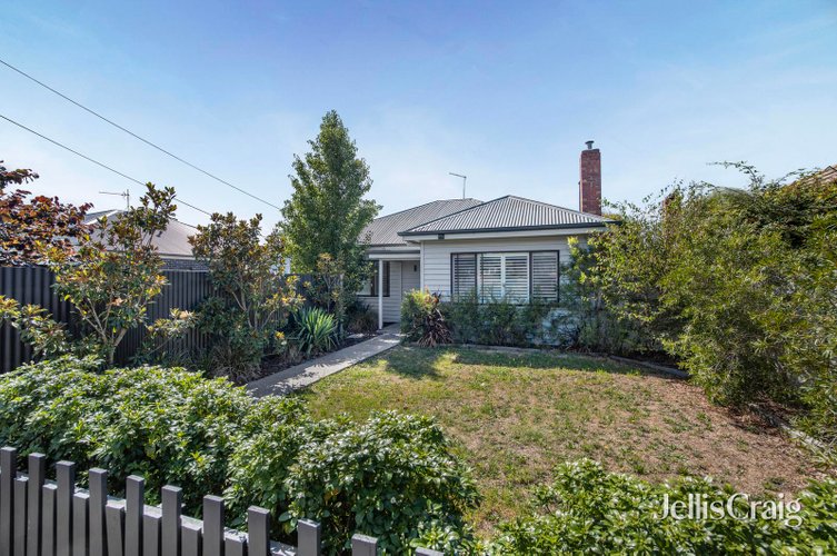 11 Alfred Street  Sebastopol 3356
