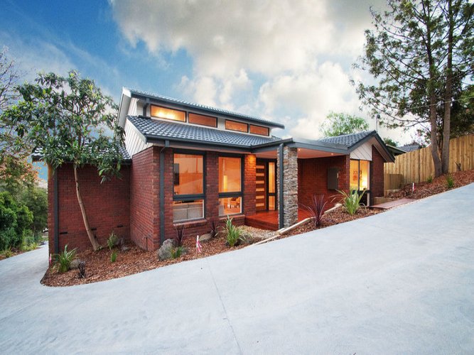 11 Arlie Crescent Montrose 3765