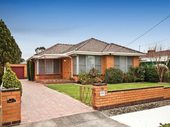 11 Banbury Street Burwood East 3151