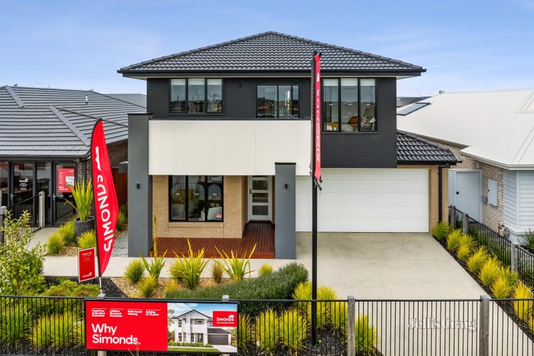 11 Barwon Avenue Winter Valley 3358