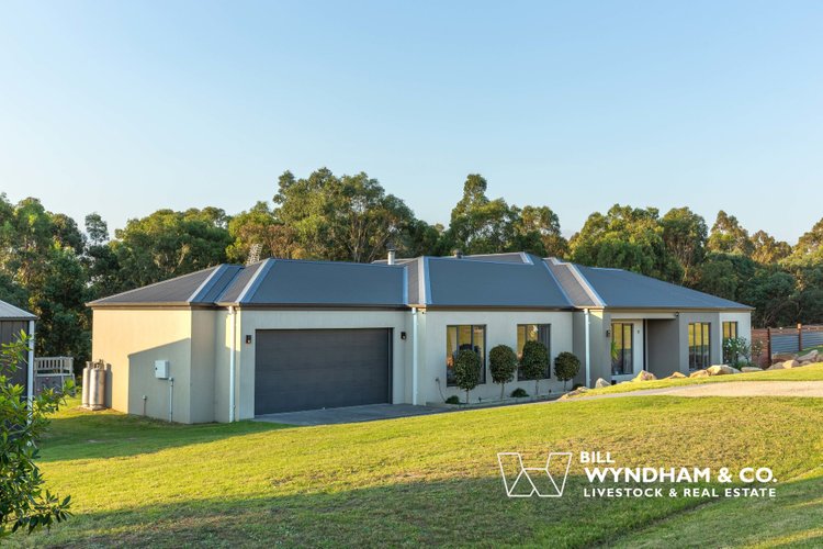 11 Besley Close, Metung