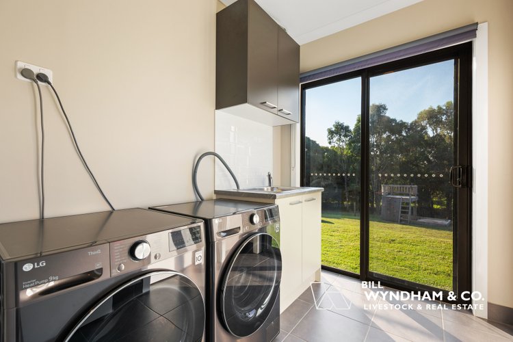 11 Besley Close, Metung