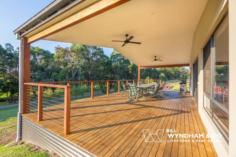 11 Besley Close, Metung