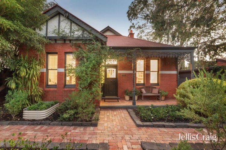 11 Bourne Road Glen Iris 3146