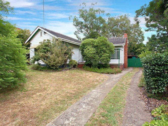 11 Browns Avenue Ringwood 3134