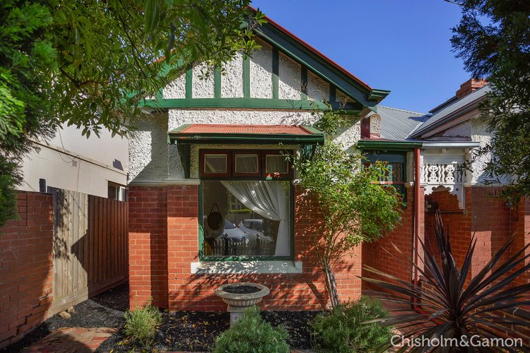 11 Byron Street Elwood 3184