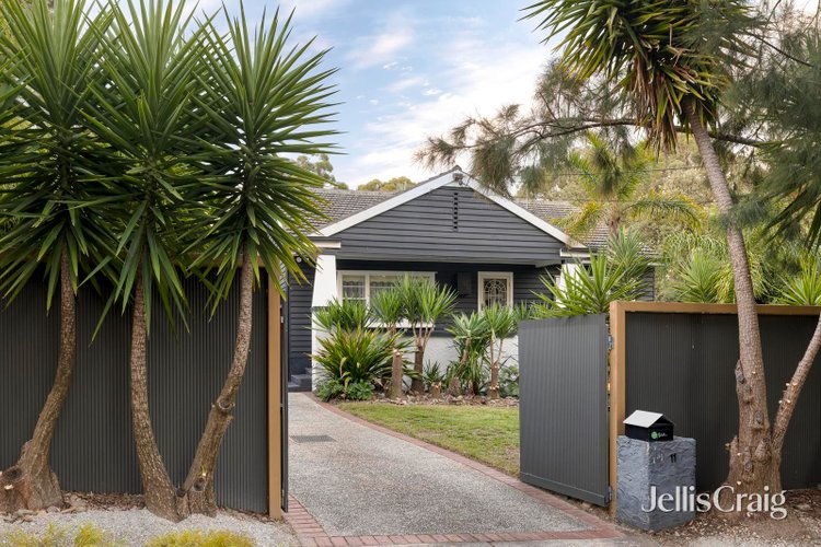 11 Campbell Road Briar Hill 3088