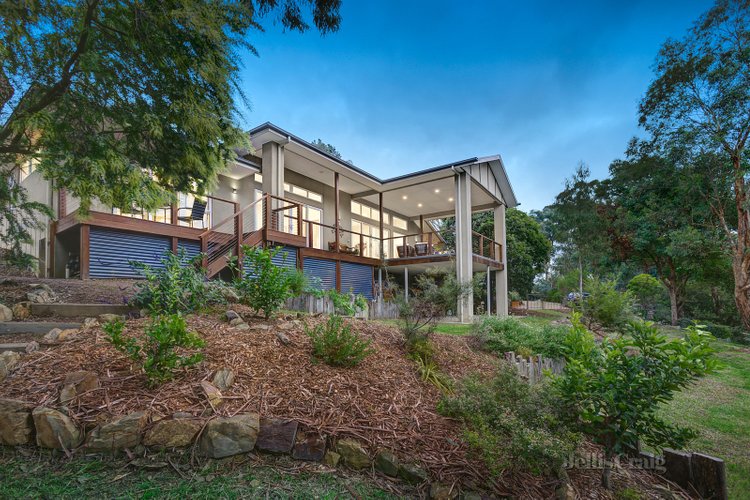 11 Castle Road North Warrandyte 3113