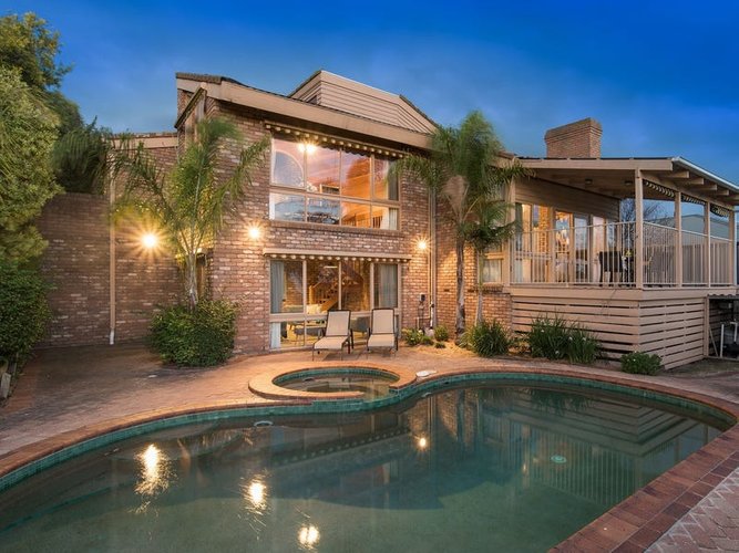 11 Chinook Crescent Mooroolbark 3138