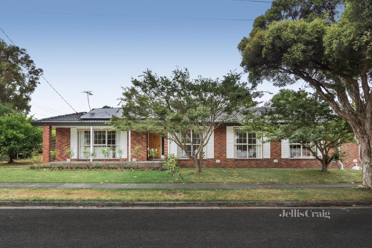 11 Crimson Avenue Blackburn South 3130