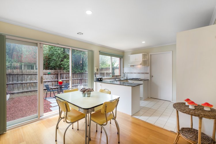 11 Crown Close Oakleigh East 3166