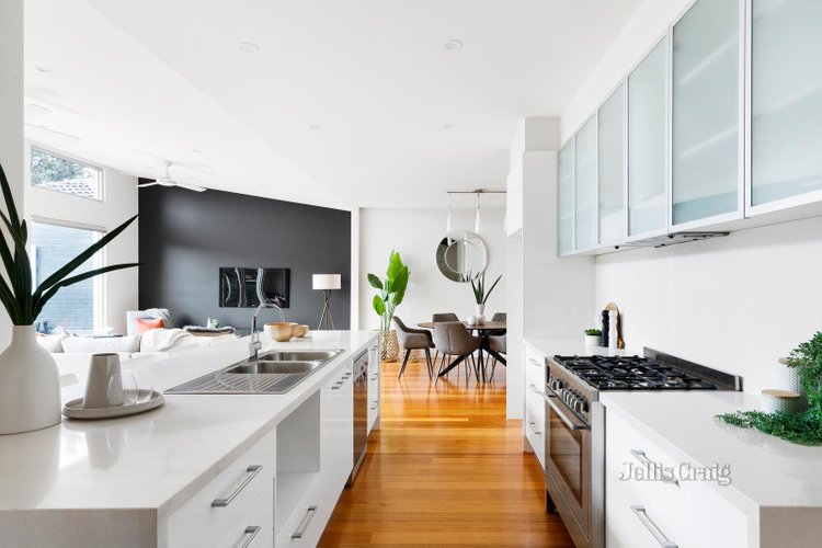 11 Daours Court Watsonia 3087