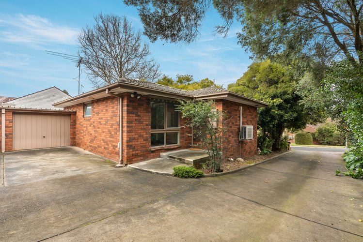 1/1 David Street Ringwood 3134