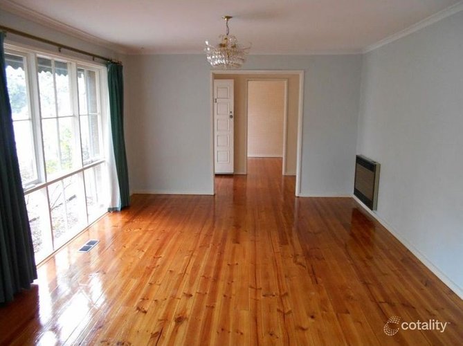 11 Doubell Close Glen Waverley 3150