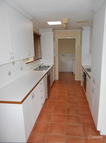11 Doubell Close Glen Waverley 3150