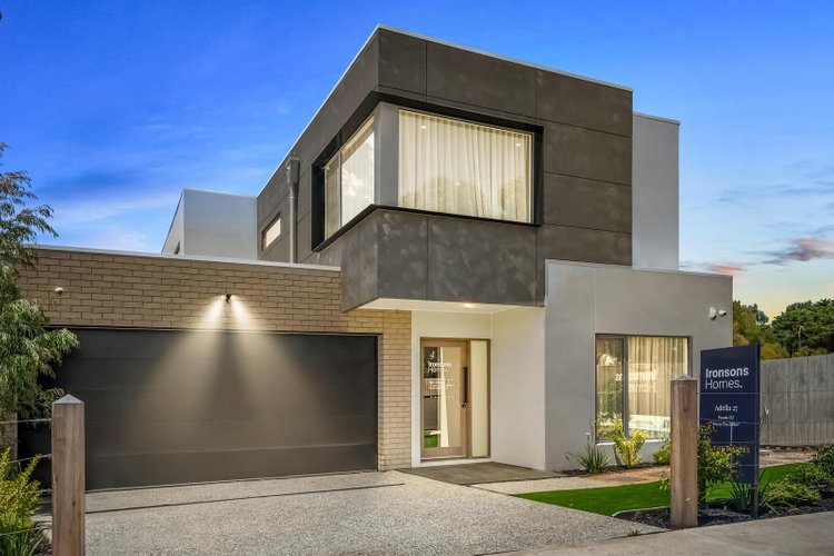 11 Fenway Road Greenvale 3059
