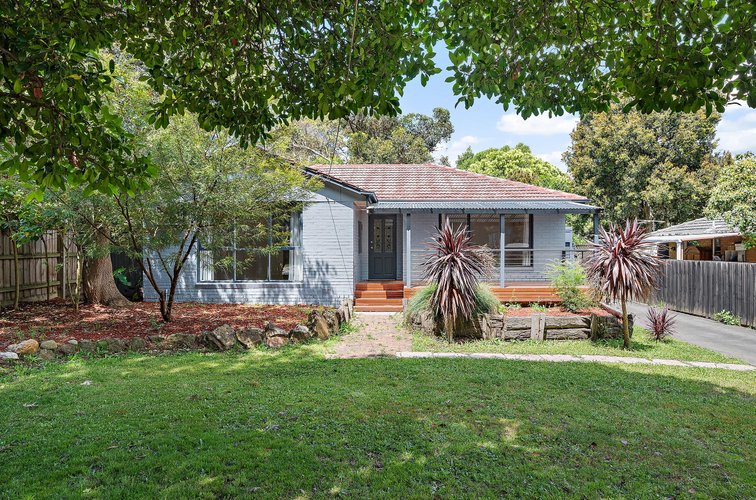 11 Flinders Crescent  Boronia 3155