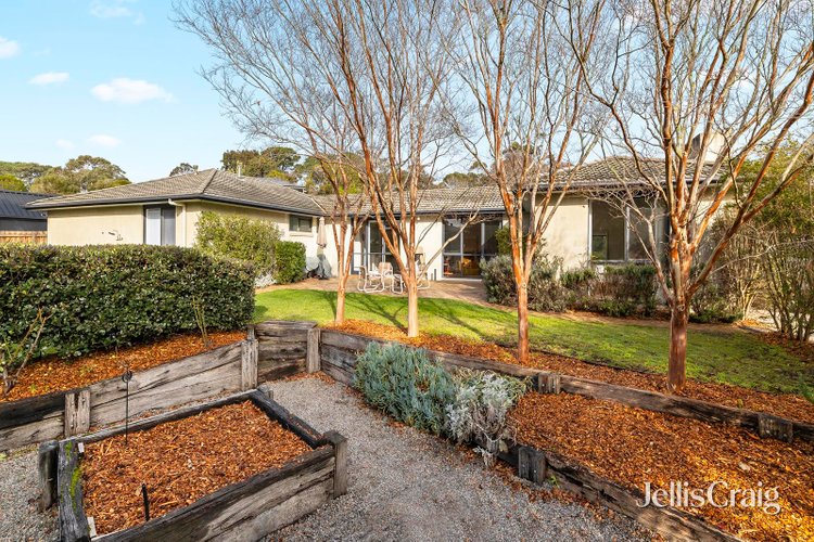 11 Glenisla Drive Mount Martha 3934