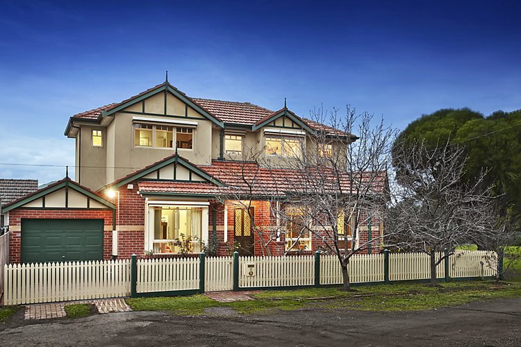 11 Government Road Essendon 3040