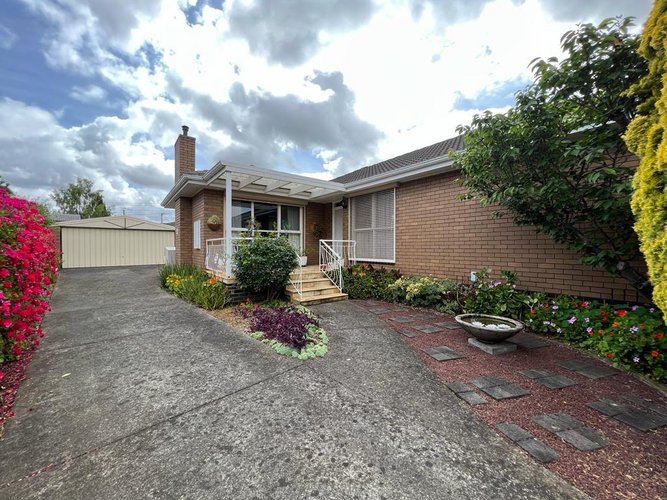 11 Grevillia Court Glen Waverley 3150