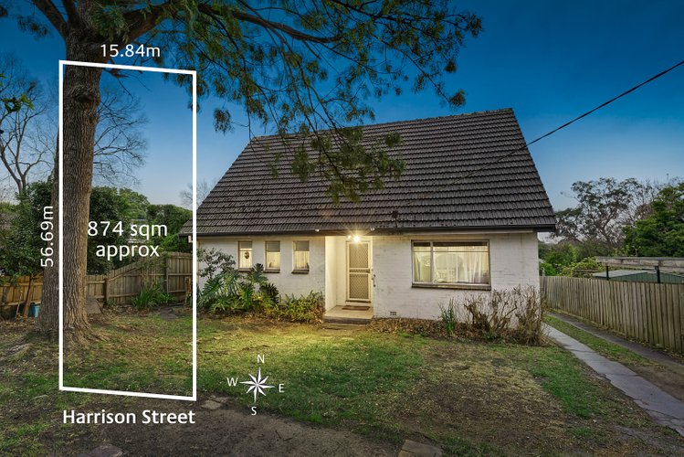 11 Harrison Street Mitcham 3132