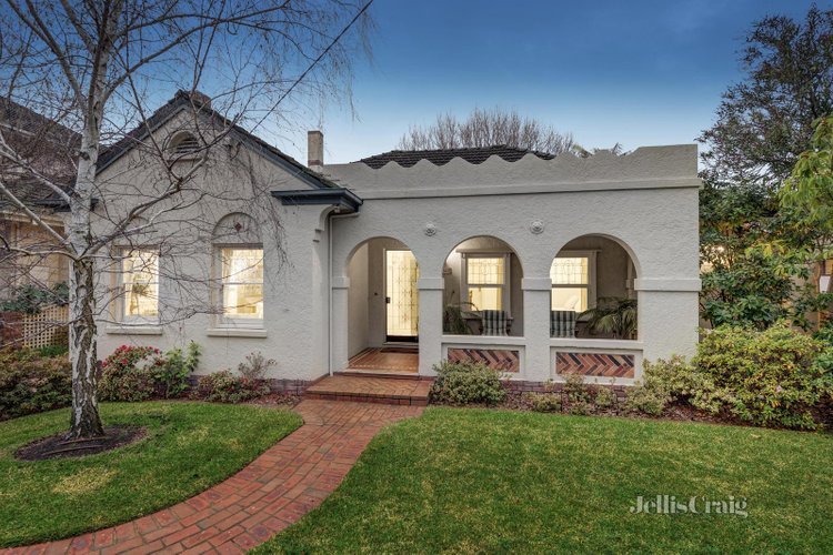 11 Holyrood Street Camberwell 3124