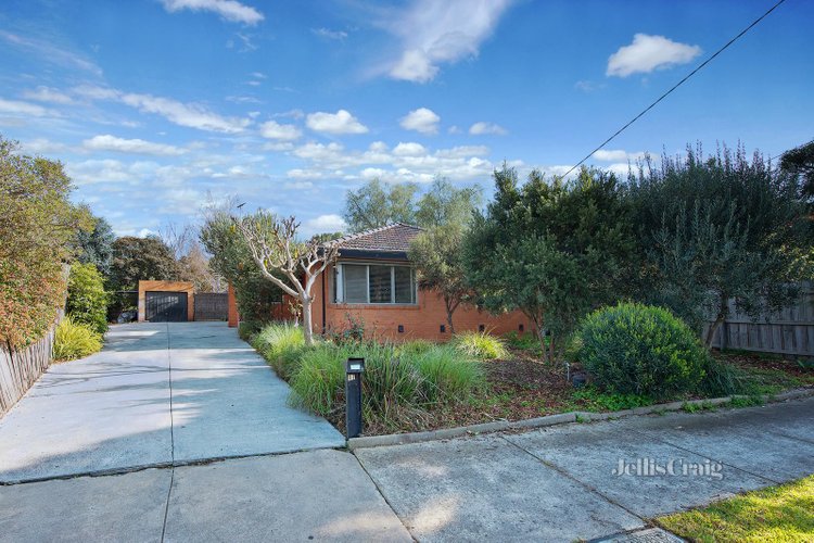 11 Hopetoun Avenue Brunswick West 3055