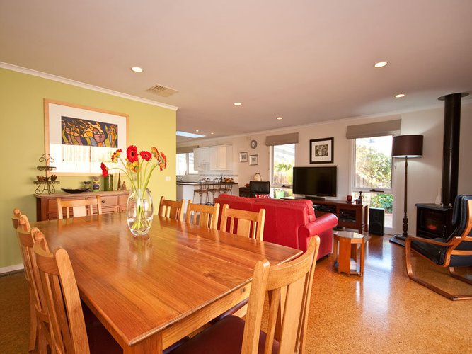 11 Houston Court Box Hill South 3128