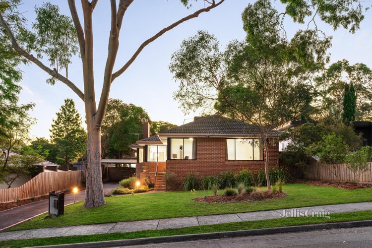 11 Hyacinth Street Briar Hill 3088