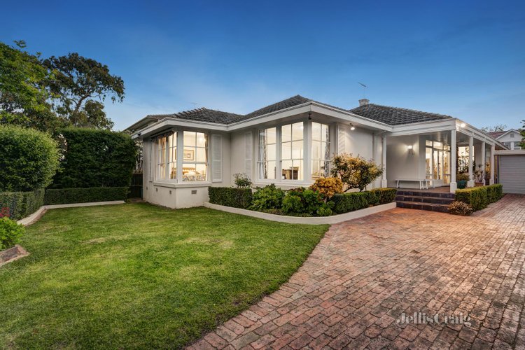 11 Irilbarra Road Canterbury 3126