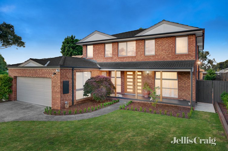 11 Kirrum Close Wantirna South 3152
