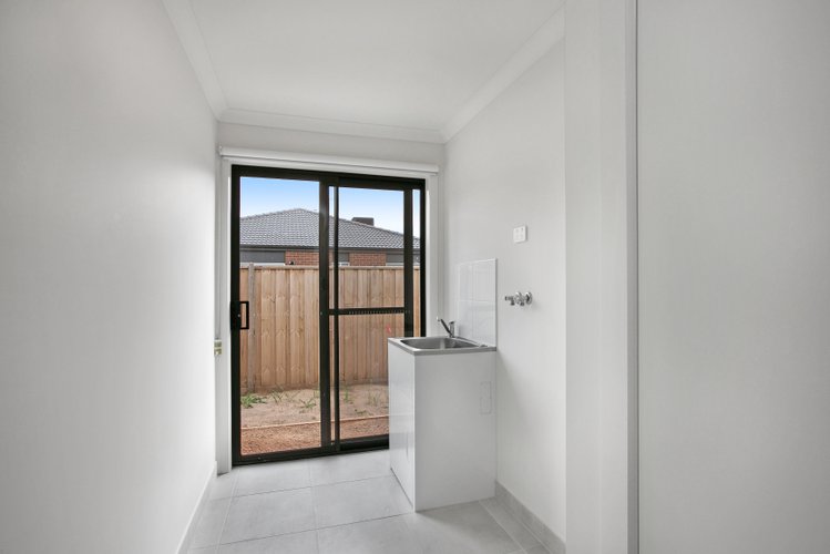 11 McArthur Crescent, Armstrong&nbsp;Creek