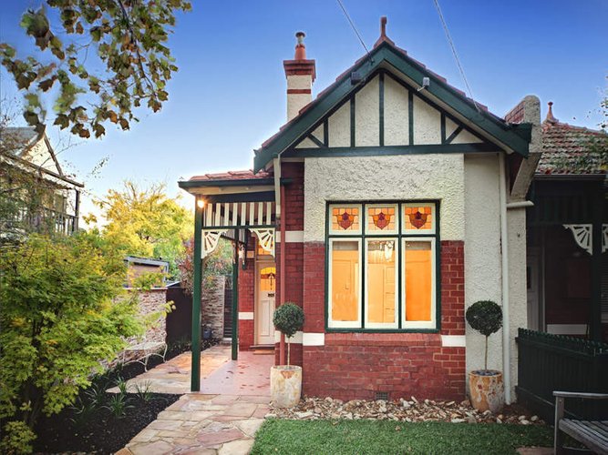 11 Meredith Street Elwood 3184