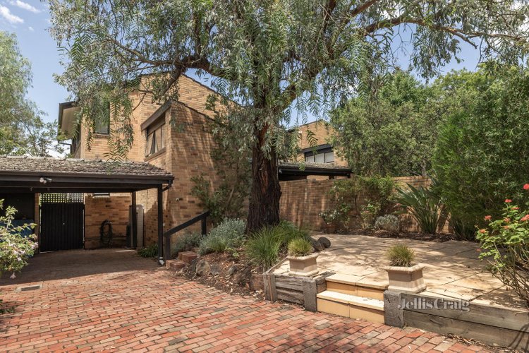 1 1 Monaro Road Kooyong 3144