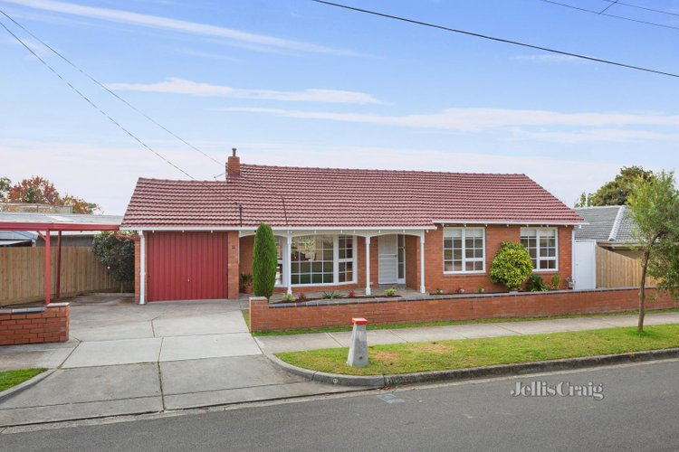11 Mountfield Road Mitcham 3132
