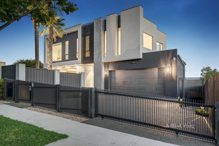 11 Mountleigh Court Glen Waverley 3150