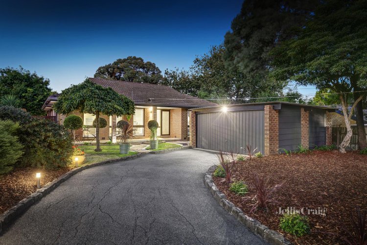 11 Nestan Drive Ringwood 3134