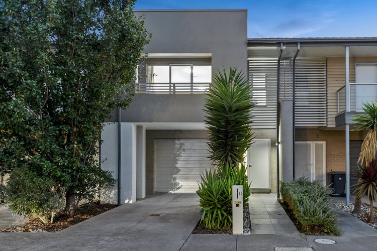 11 Newcastle Drive Mulgrave 3170
