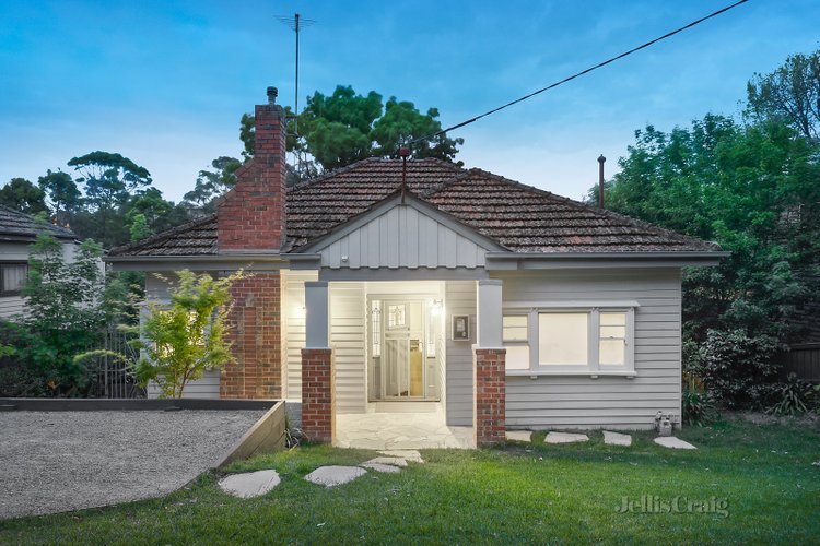 11 Nicholsdale Road Camberwell 3124