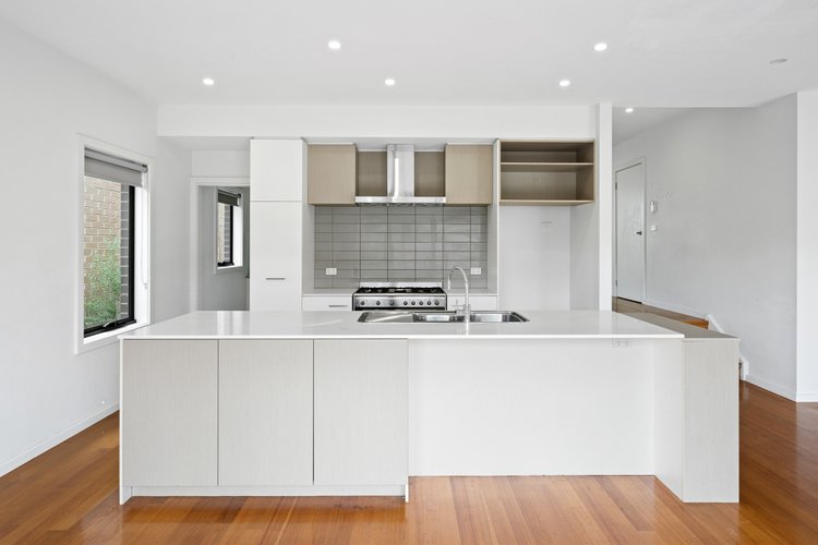 11 Ochre Place Mount Waverley 3149