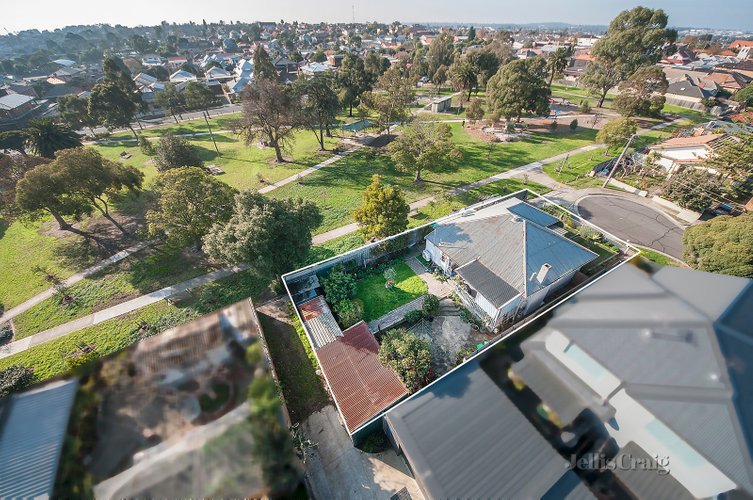 11 Phelan Street Preston 3072