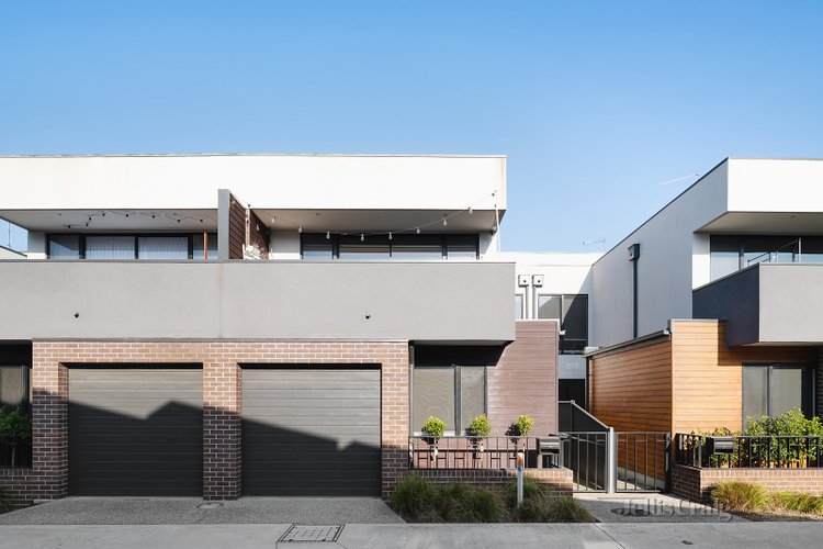 11 Reillys Way Clifton Hill 3068
