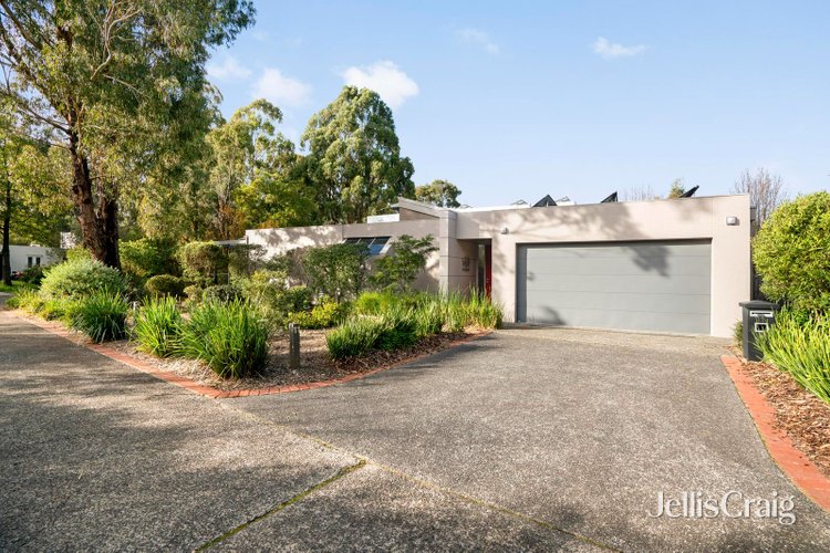 11 Settler Court Glen Waverley 3150