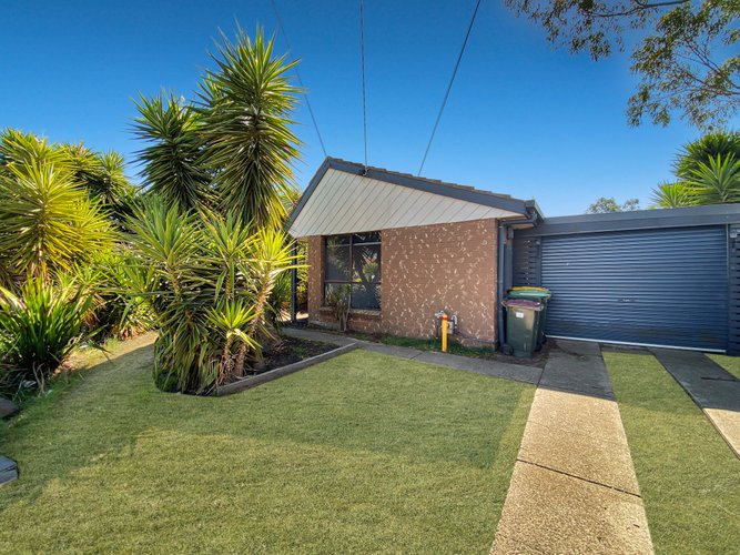 11 Solar Drive Whittington 3219