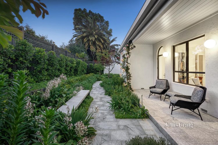 11 Springfield Avenue St Kilda East 3183