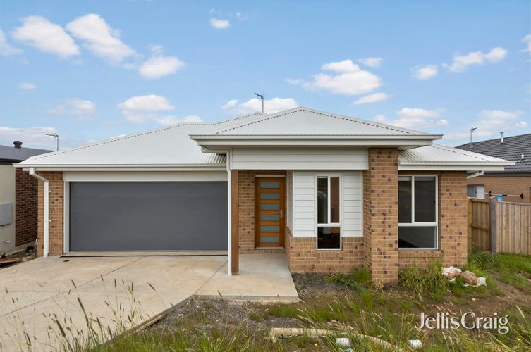 11 Sundance Boulevard  Winter Valley 3358