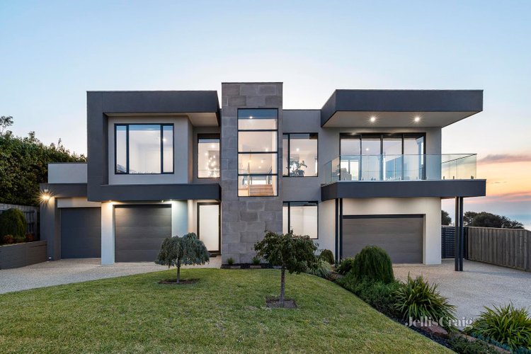 11 Sunhill Road Mount Martha 3934