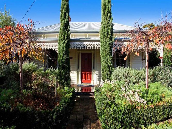 11 Talbot Street, Newtown