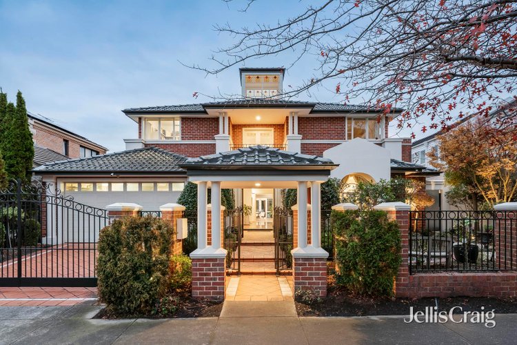 11 The Ridge Canterbury 3126